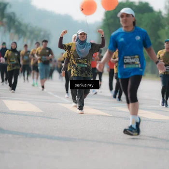 Runner Photo 6441545