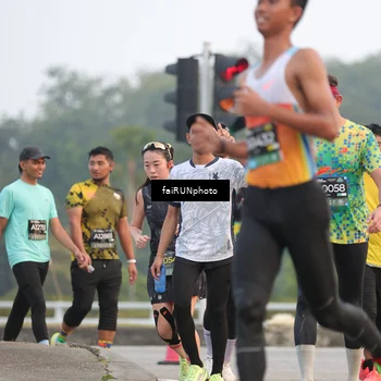 Runner Photo 6441547