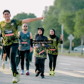 Runner Photo 6441558