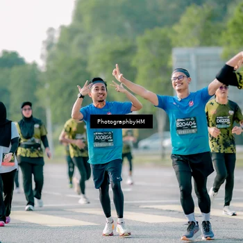Runner Photo 6441573