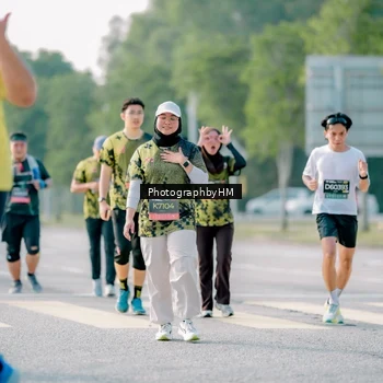 Runner Photo 6441587