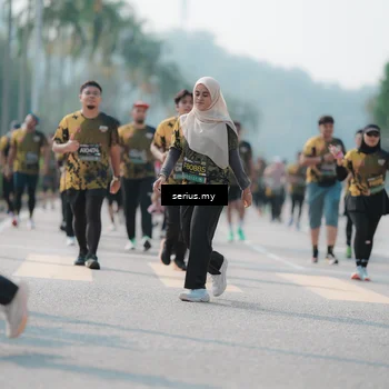 Runner Photo 6441624