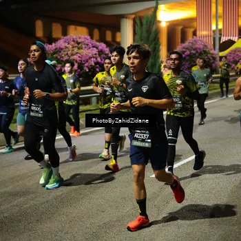 Runner Photo 6441625