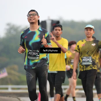 Runner Photo 6441636