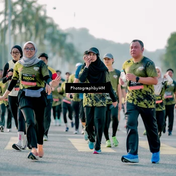 Runner Photo 6441638