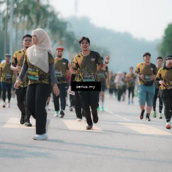 Runner Photo 6441642