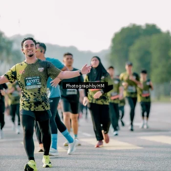 Runner Photo 6441663