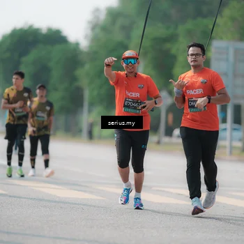 Runner Photo 6441667