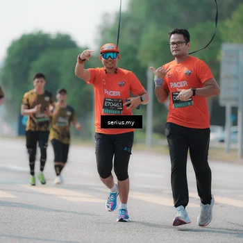 Runner Photo 6441675