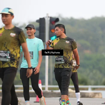 Runner Photo 6441685