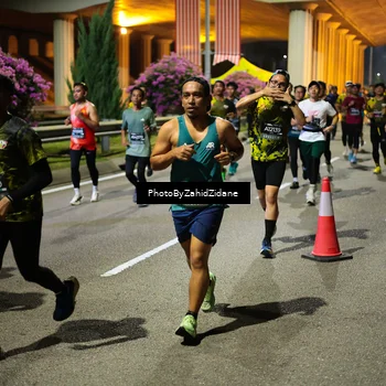 Runner Photo 6441687