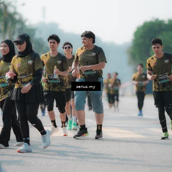 Runner Photo 6441694