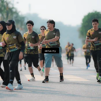 Runner Photo 6441703