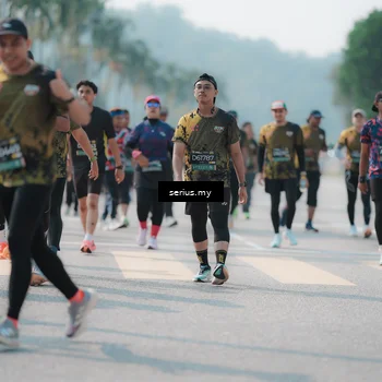 Runner Photo 6441722