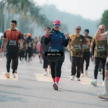 Runner Photo 6441753