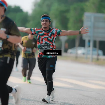 Runner Photo 6441792