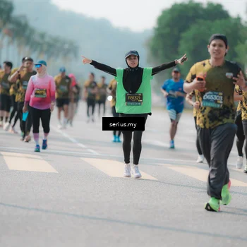 Runner Photo 6441815