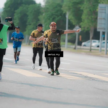 Runner Photo 6441829