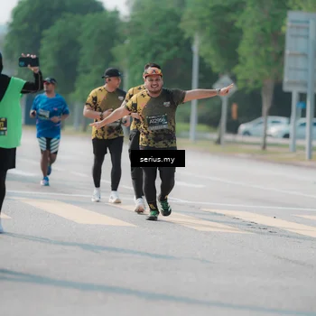 Runner Photo 6441830