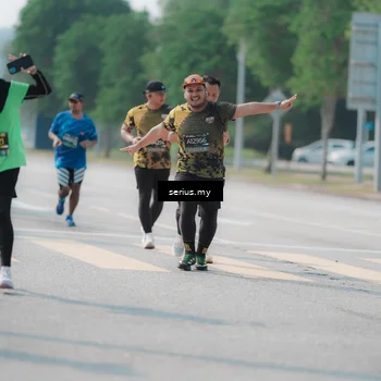 Runner Photo 6441834