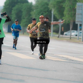 Runner Photo 6441837