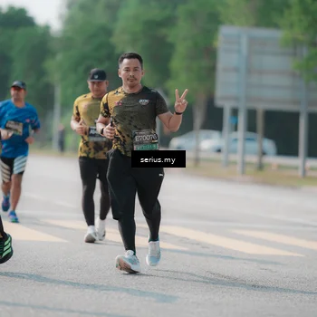 Runner Photo 6441846
