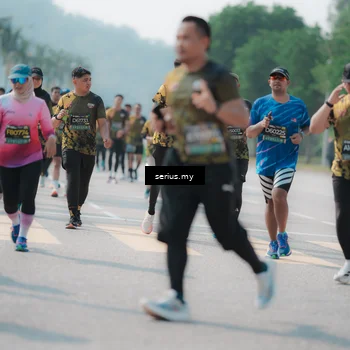 Runner Photo 6441848