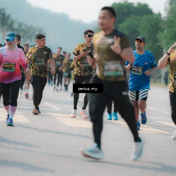 Runner Photo 6441861