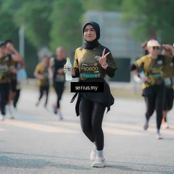 Runner Photo 6441876