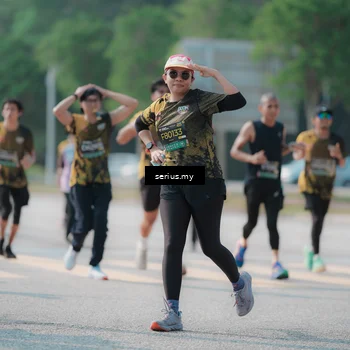 Runner Photo 6441895