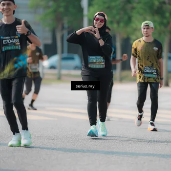 Runner Photo 6441995