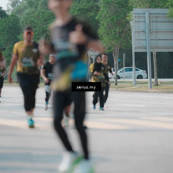 Runner Photo 6442003