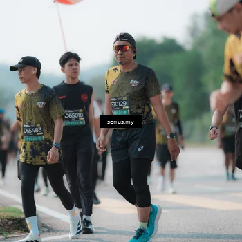 Runner Photo 6442024
