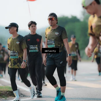 Runner Photo 6442025