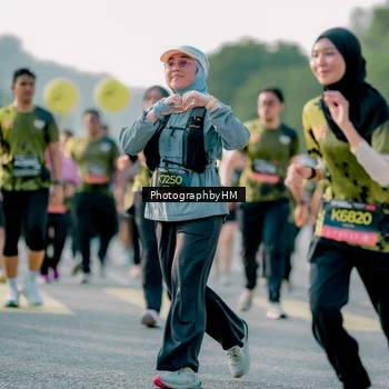 Runner Photo 6442033