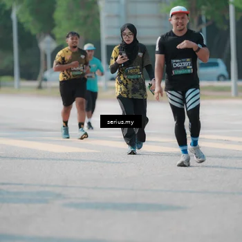 Runner Photo 6442049
