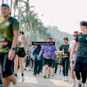 Runner Photo 6442055