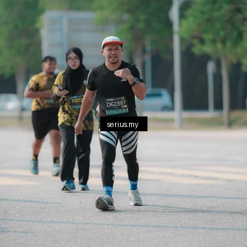 Runner Photo 6442059