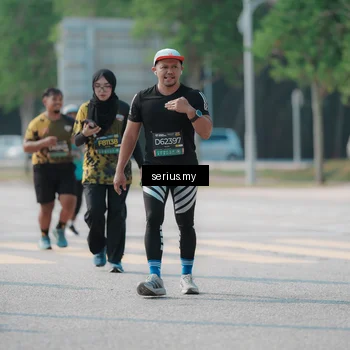 Runner Photo 6442060
