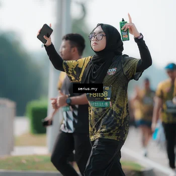 Runner Photo 6442076