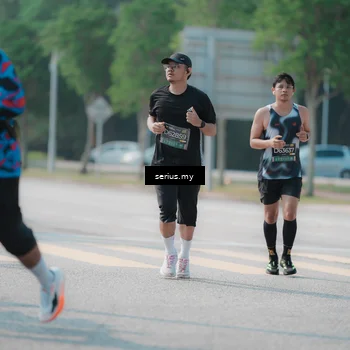 Runner Photo 6442077
