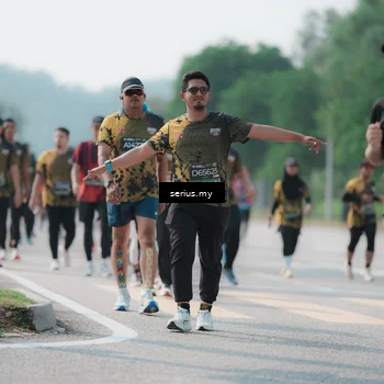 Runner Photo 6442091