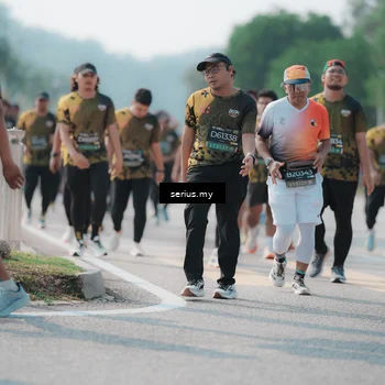 Runner Photo 6442114