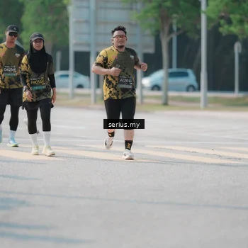 Runner Photo 6442130