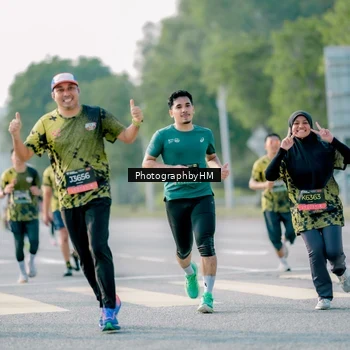 Runner Photo 6442133