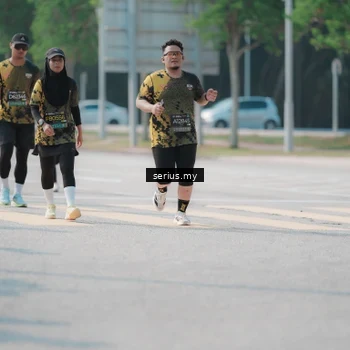 Runner Photo 6442135