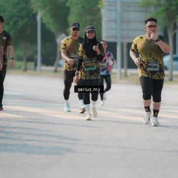 Runner Photo 6442141