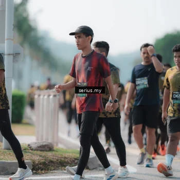 Runner Photo 6442148