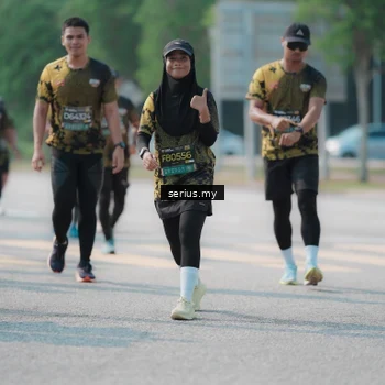 Runner Photo 6442155
