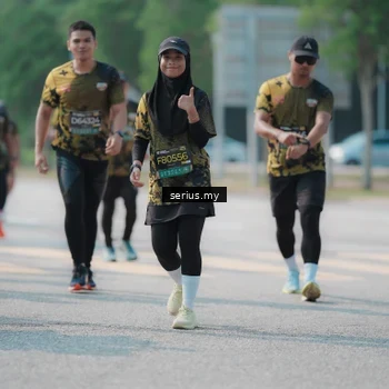 Runner Photo 6442156